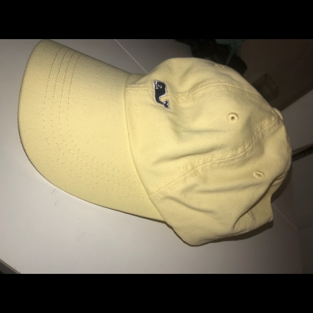Vineyard vines yellow hat